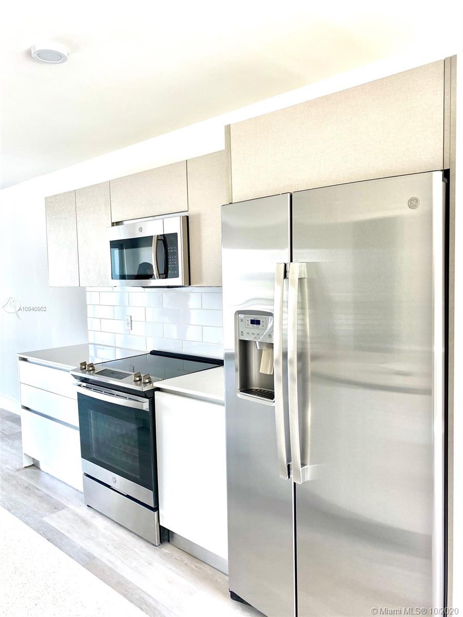 AVENTURA VILLAGE - Residential Lease