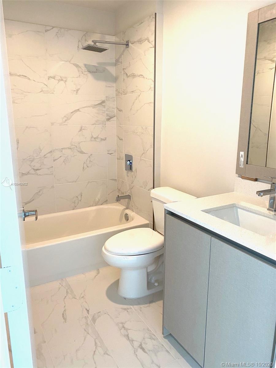 AVENTURA VILLAGE - Residential Lease