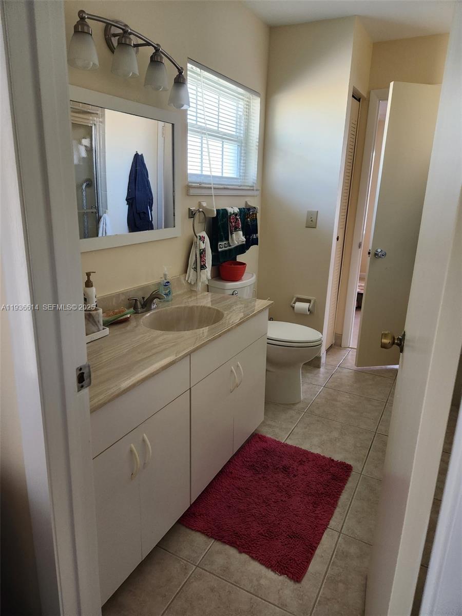 THE GROVE CONDOMINIUM SEC - Residential