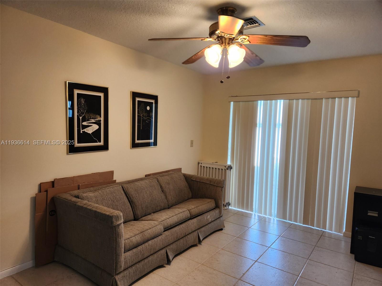 THE GROVE CONDOMINIUM SEC - Residential