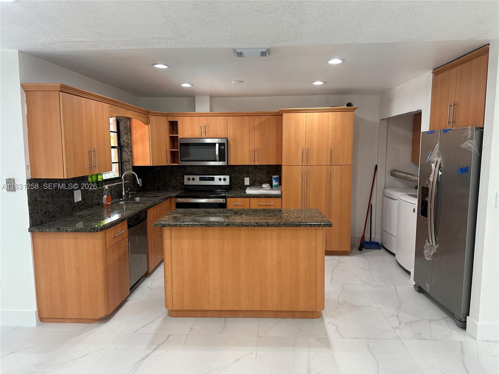 SUSAN GARDENS - Residential Income