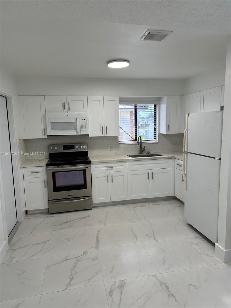 SUSAN GARDENS - Residential Income