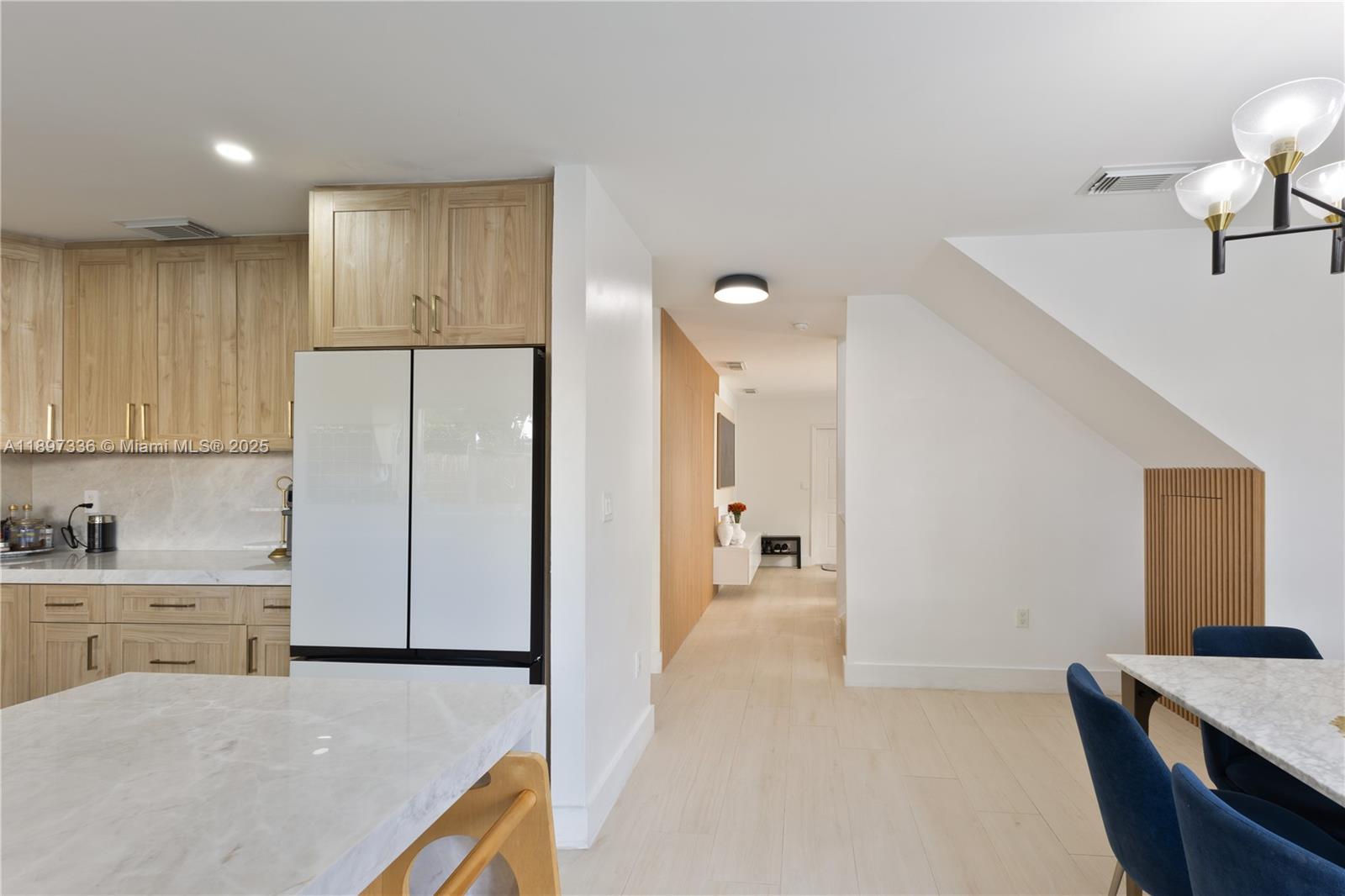 MONACO DREAM HOMES - Residential