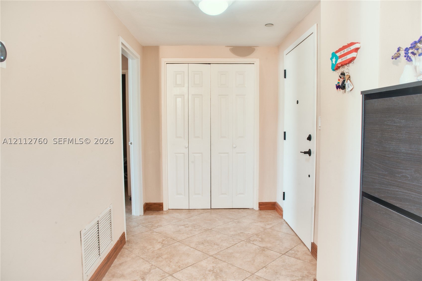 5825 Collins Ave 11H