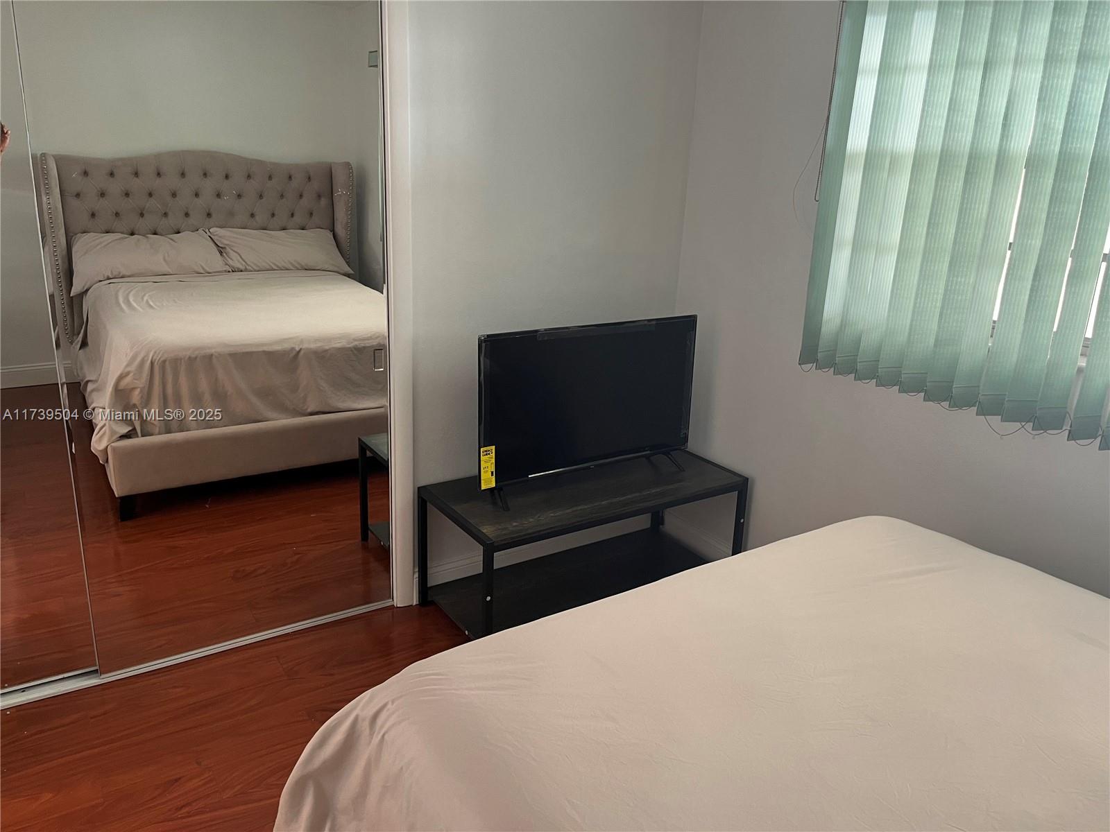 ISLE OF PARADISE CO-OP - Residential Lease