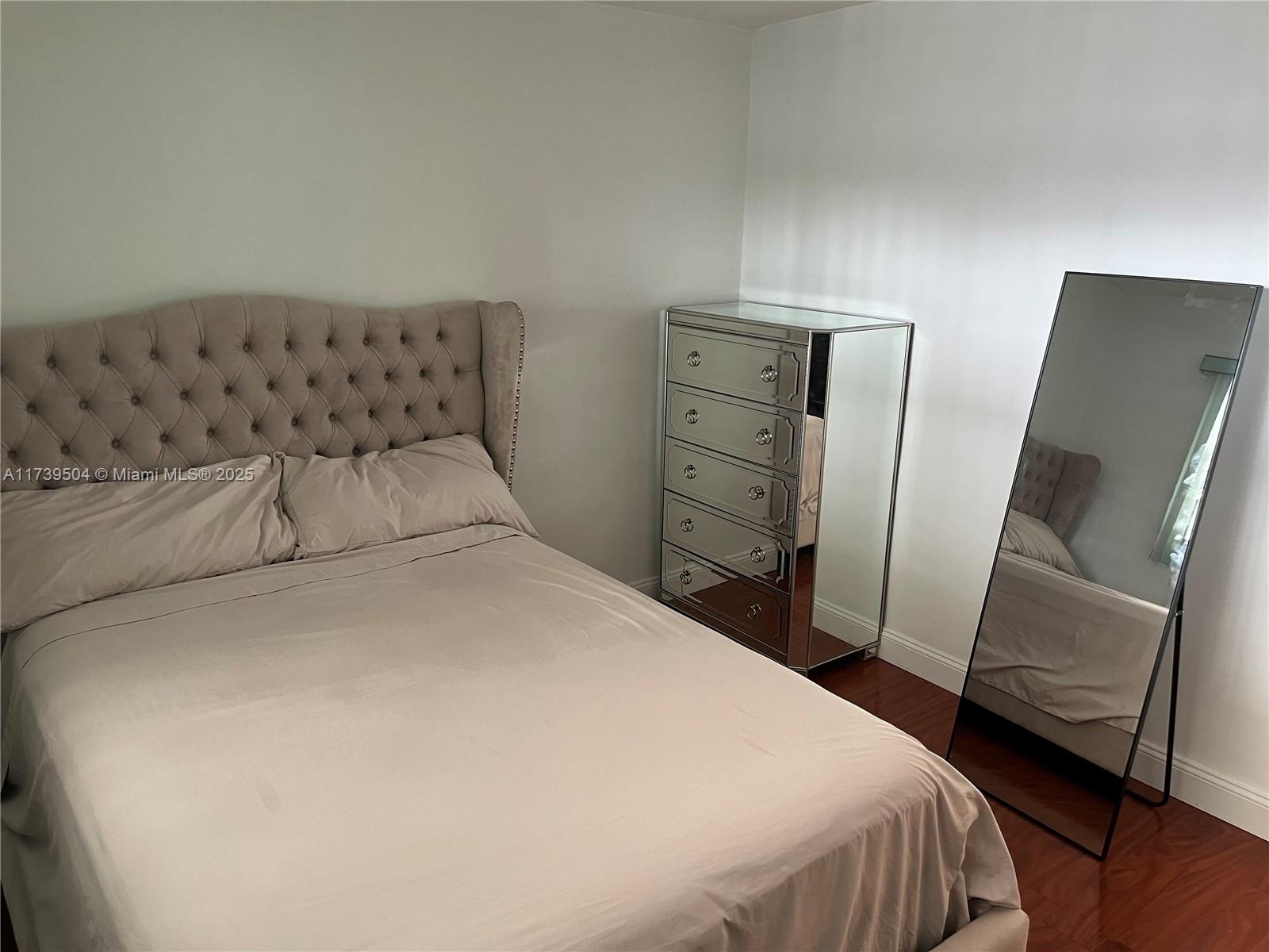 ISLE OF PARADISE CO-OP - Residential Lease