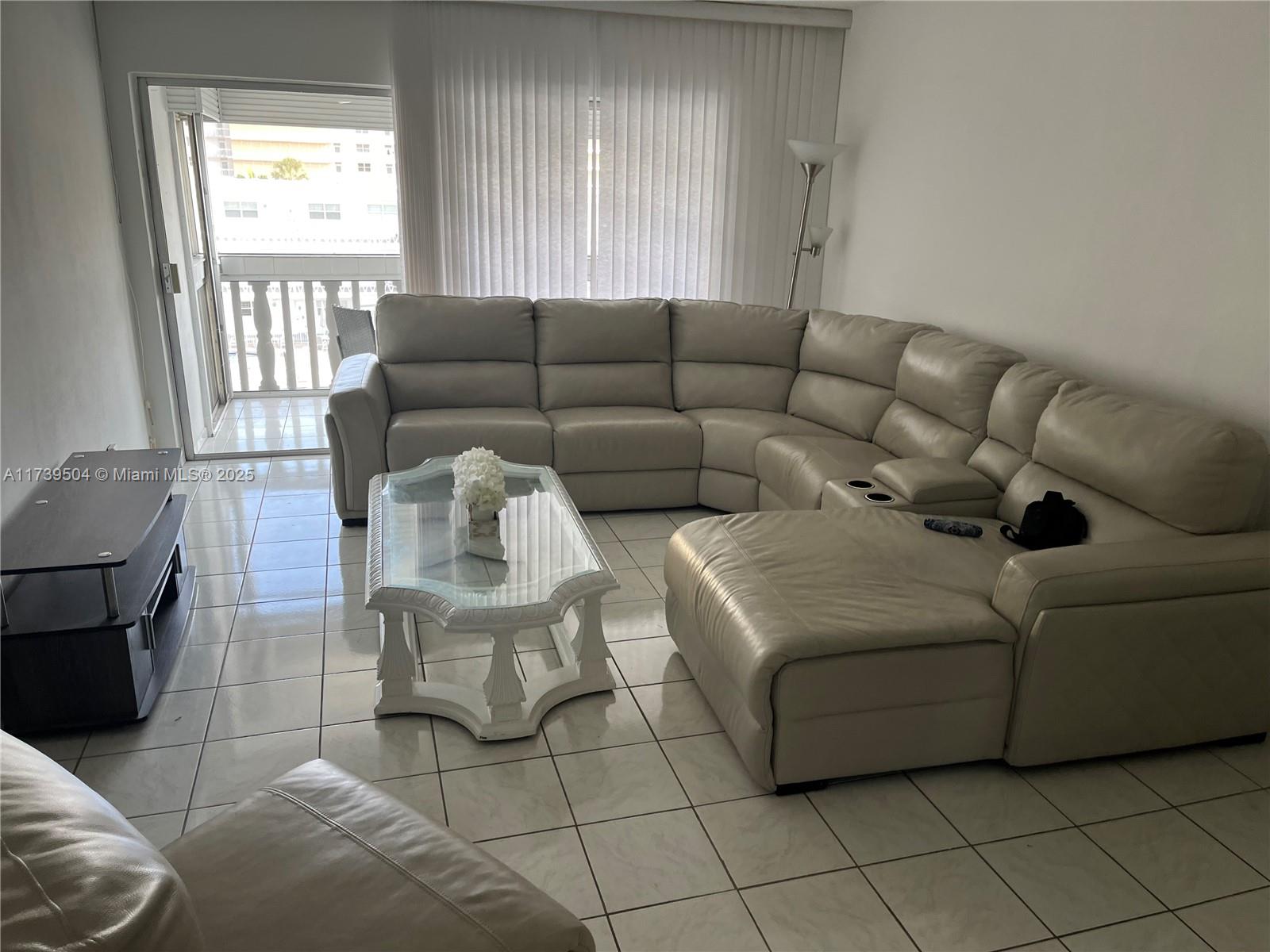 ISLE OF PARADISE CO-OP - Residential Lease