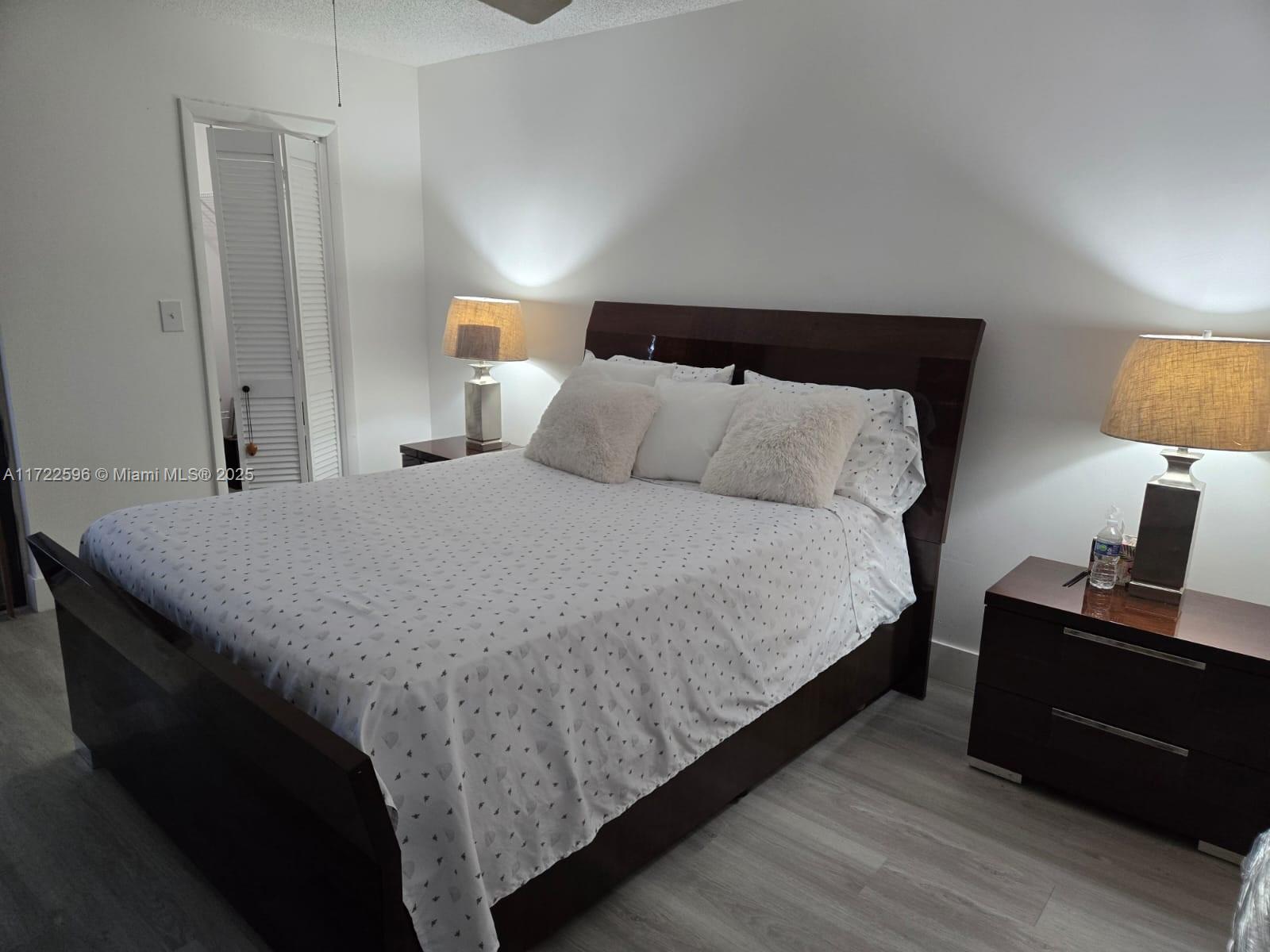 POINCIANA LAKES CONDO - Residential Lease