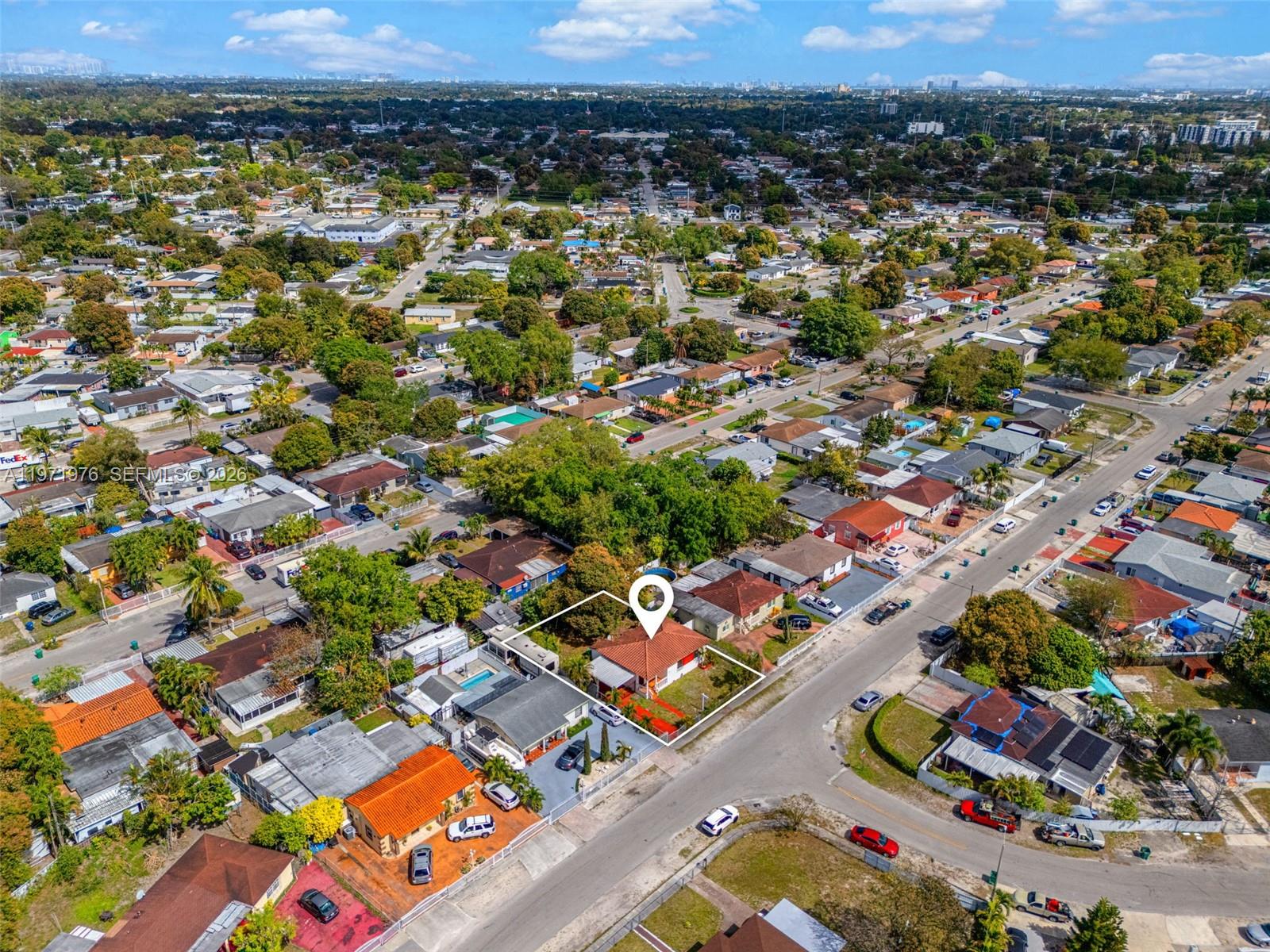 BROADMOOR MANOR - Residential