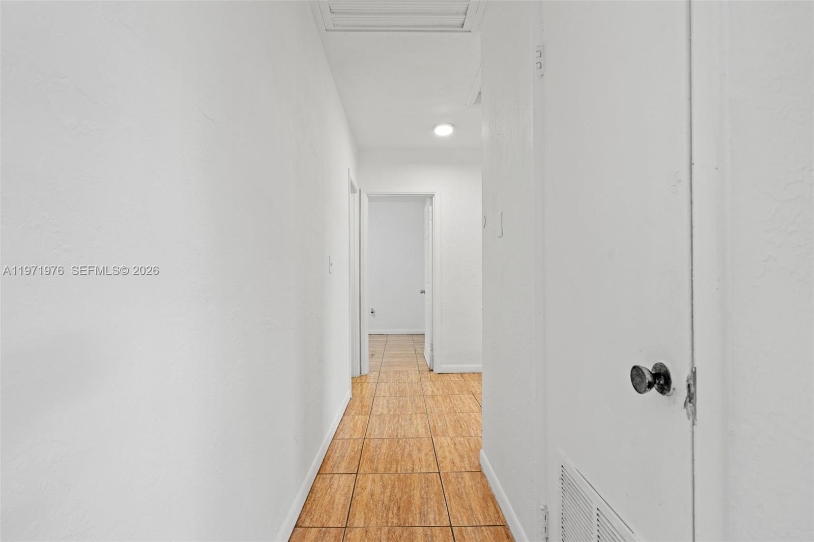 BROADMOOR MANOR - Residential