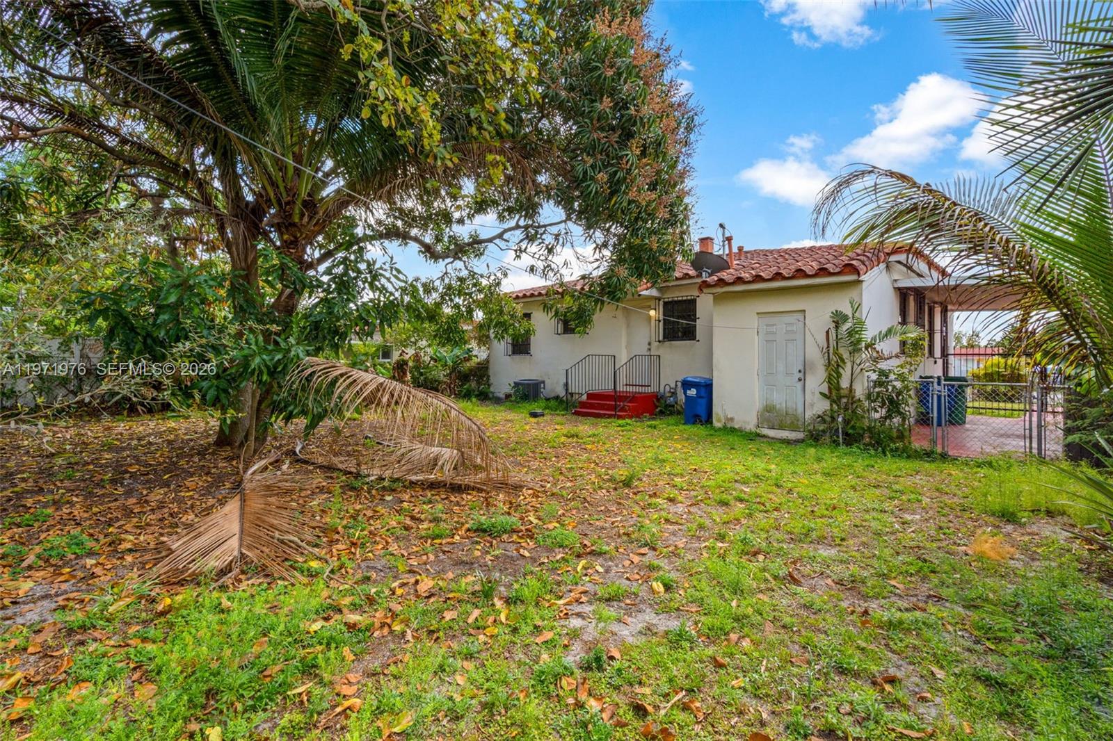 BROADMOOR MANOR - Residential