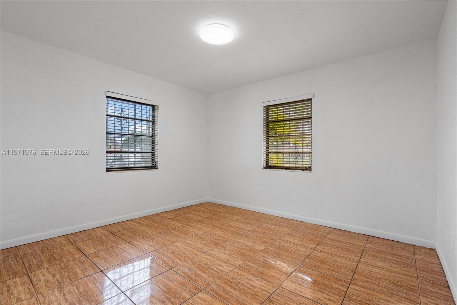 BROADMOOR MANOR - Residential