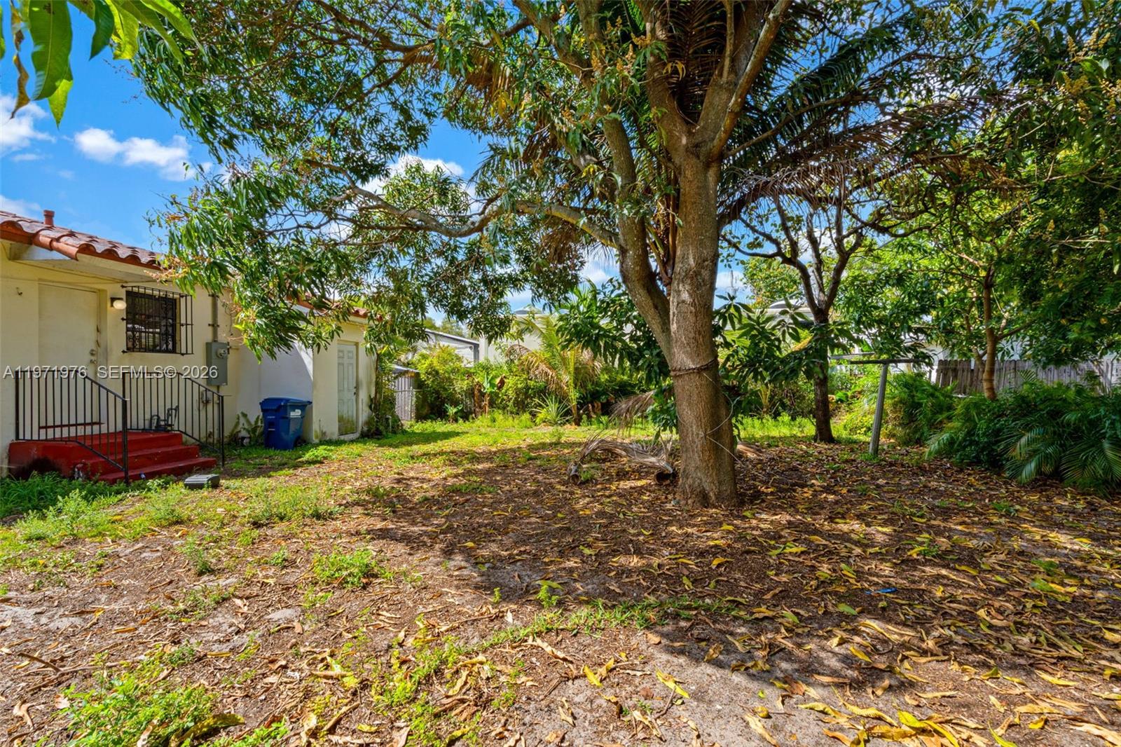 BROADMOOR MANOR - Residential