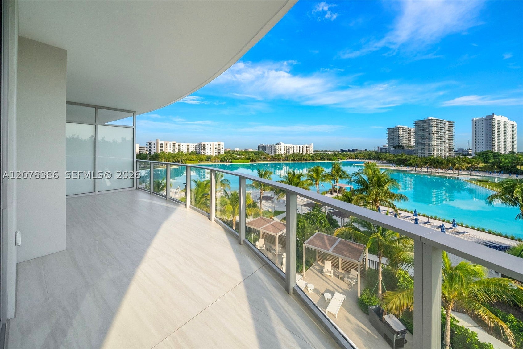 2411 Laguna Cir 311