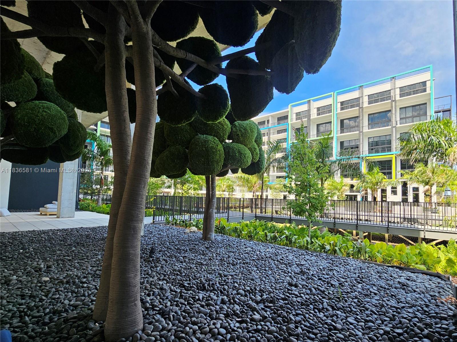 Pixl - Residential Lease