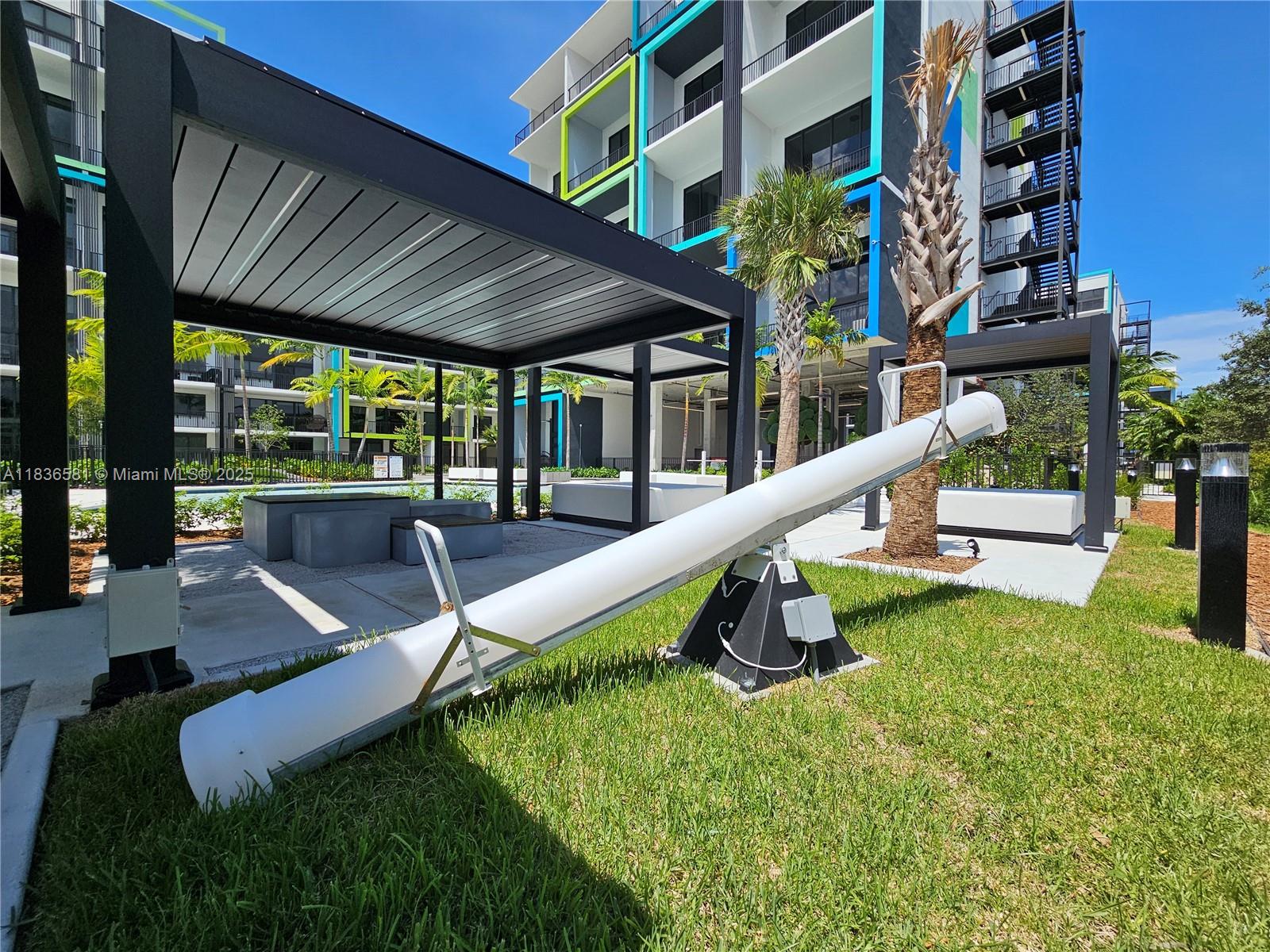 Pixl - Residential Lease