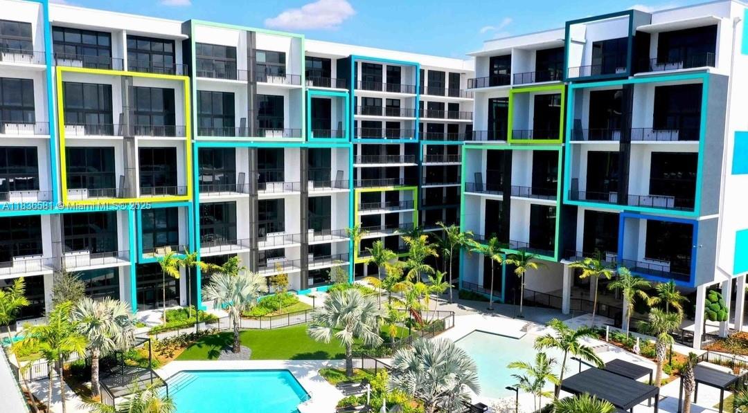 4400 Sunrise Blvd L2-A