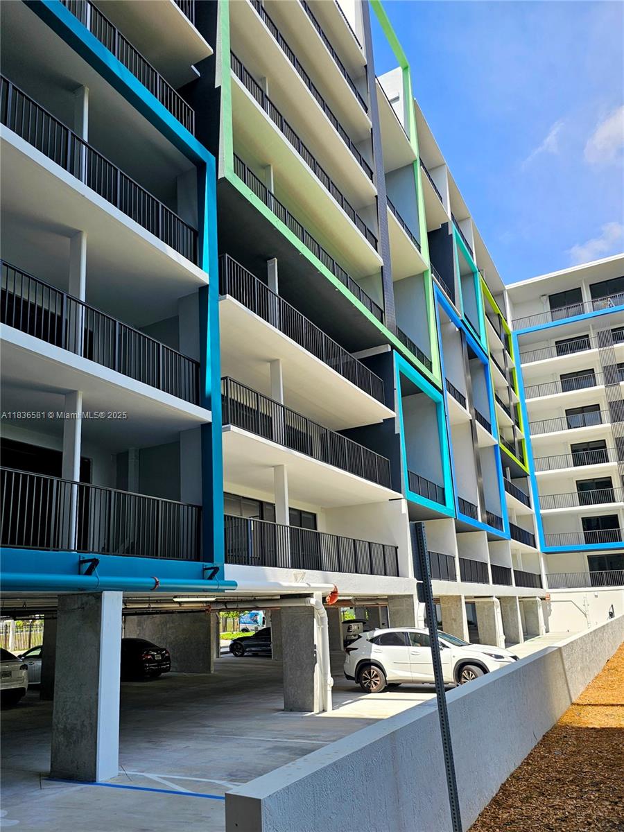 Pixl - Residential Lease