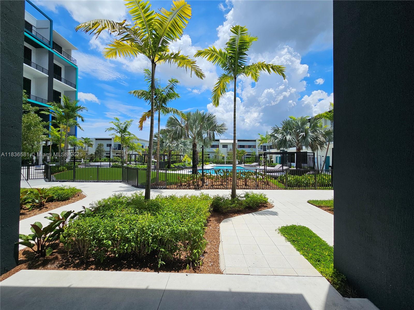 Pixl - Residential Lease