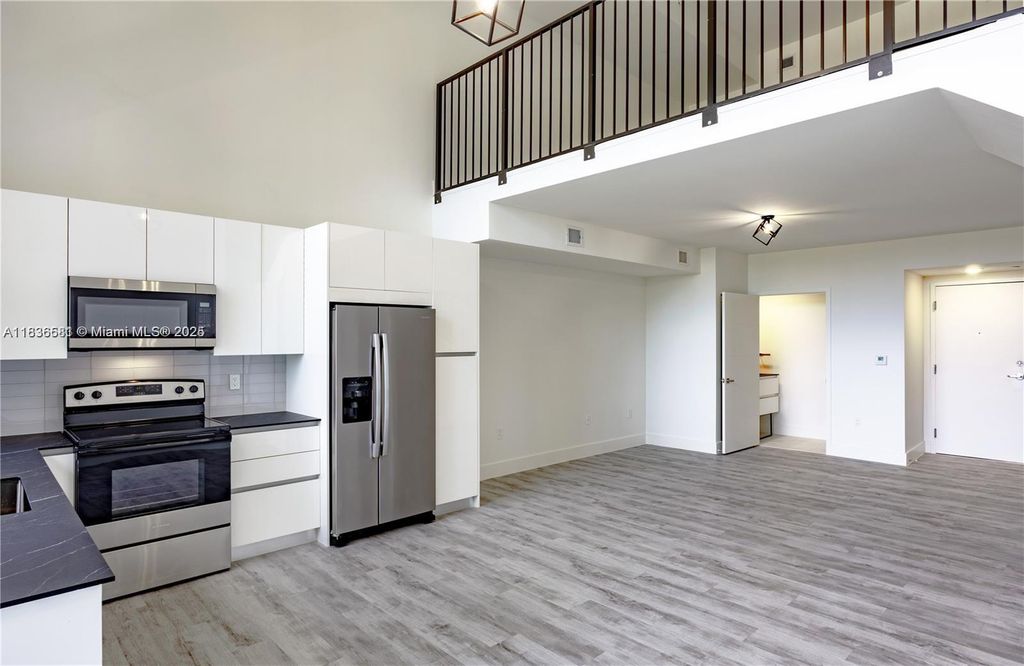 Photo of 4400 Sunrise Blvd #L2-A, Plantation, FL 33317 (MLS # A11836581)