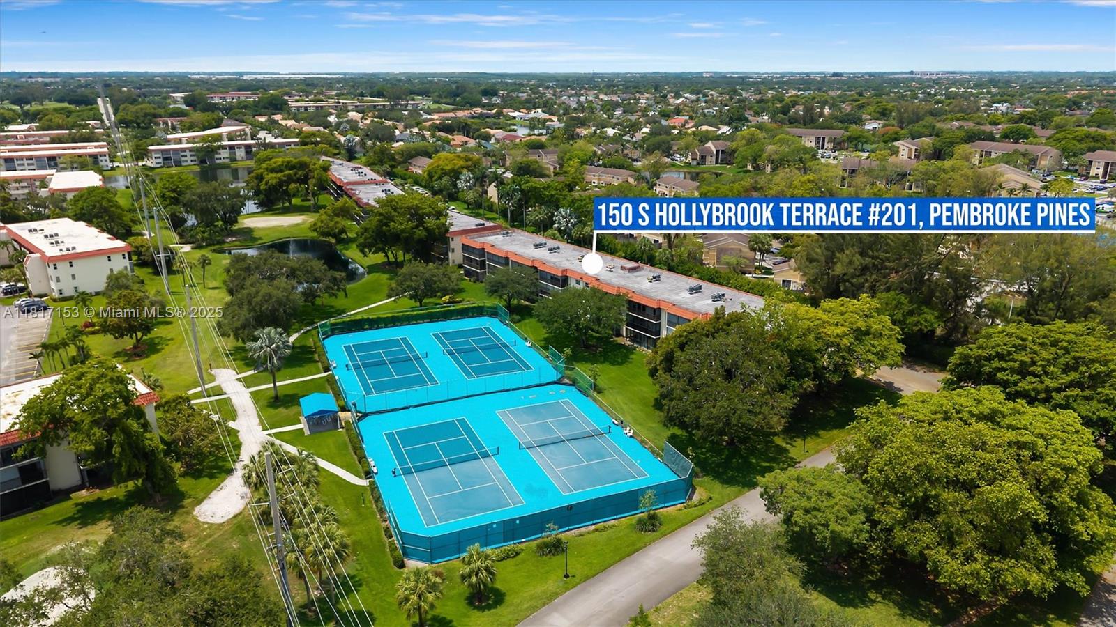 HOLLYBROOK GOLF AND - Residential