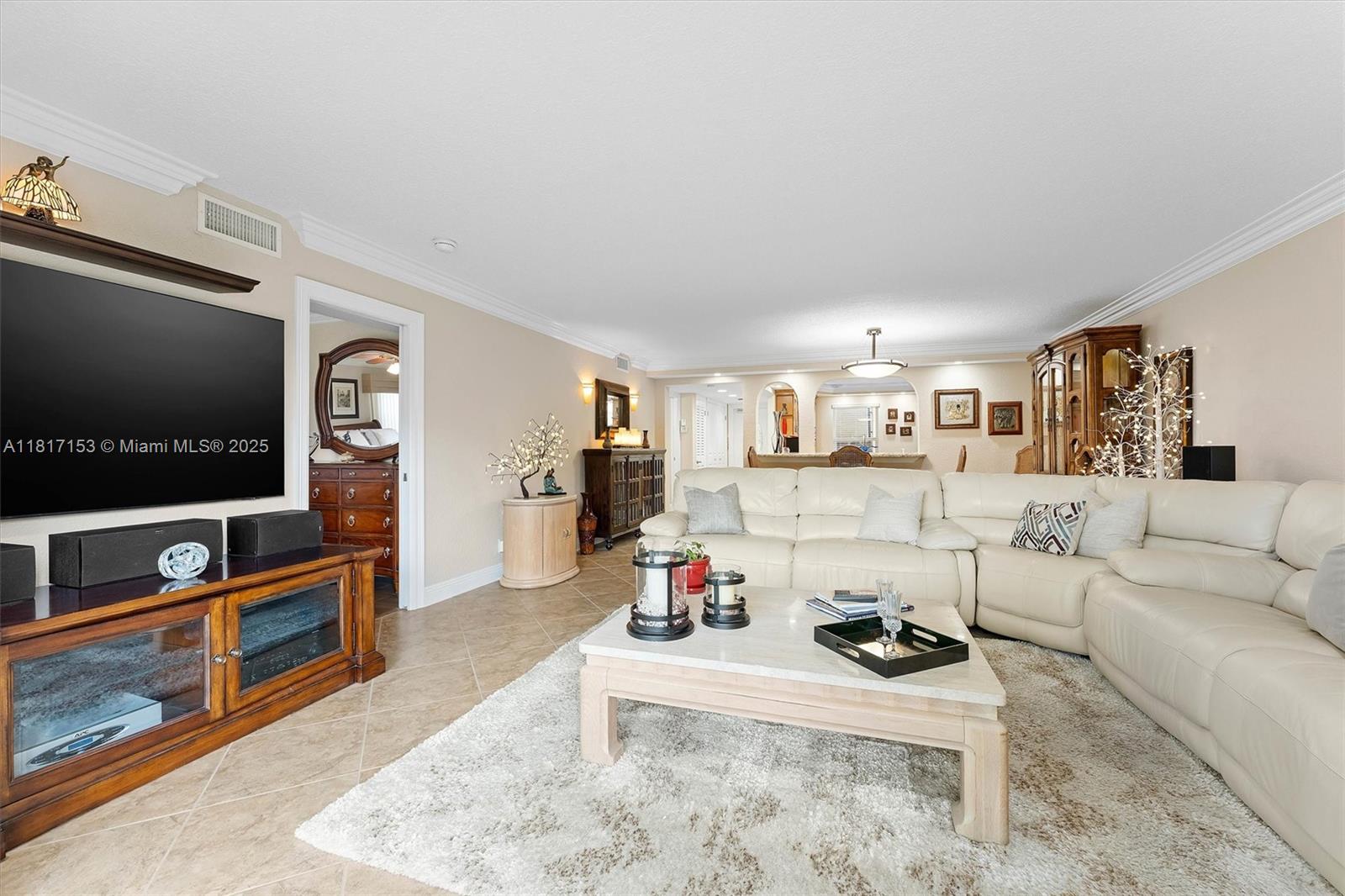 HOLLYBROOK GOLF AND - Residential