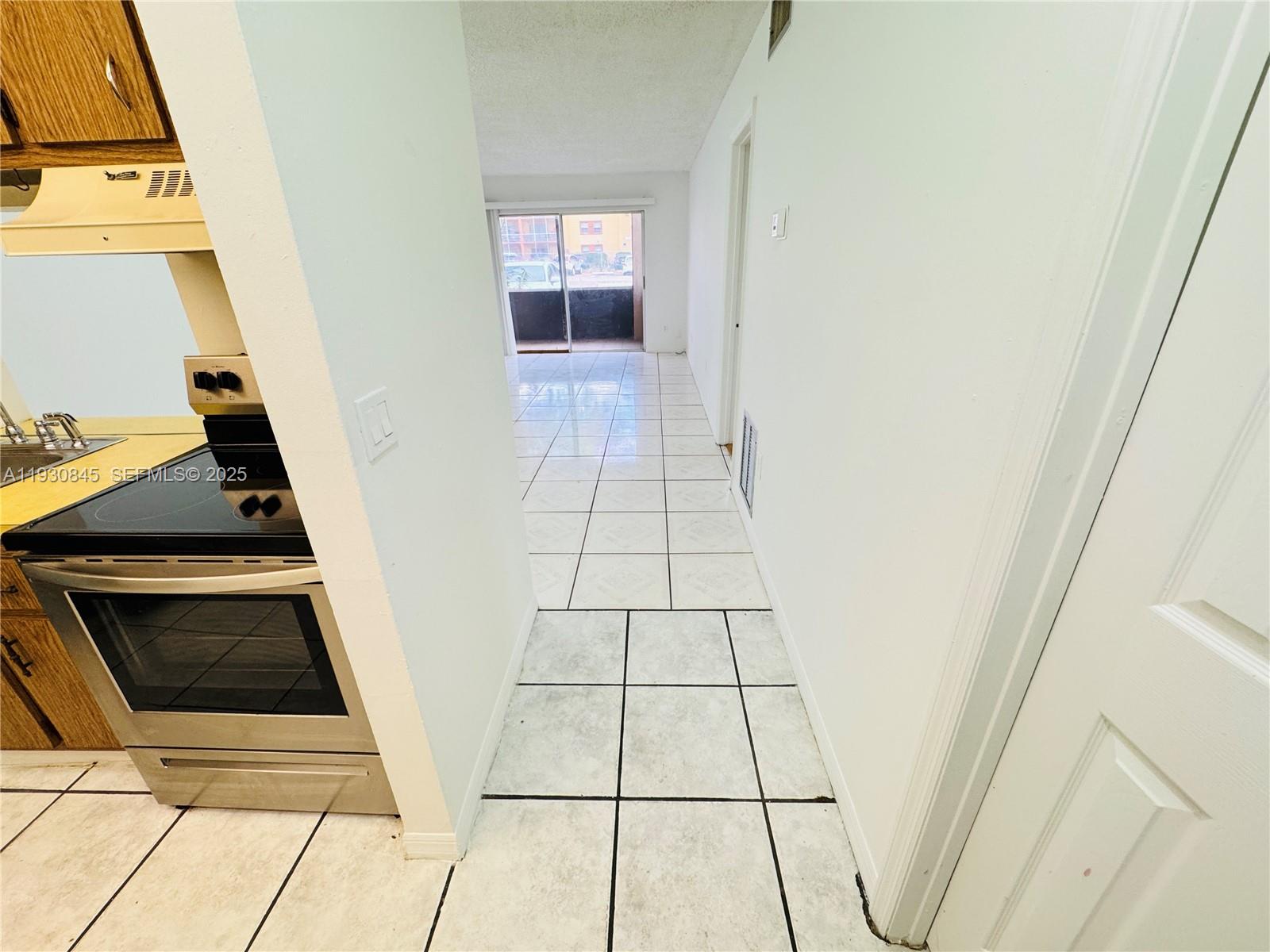 BROOKFIELD SQUARE CONDO - Residential