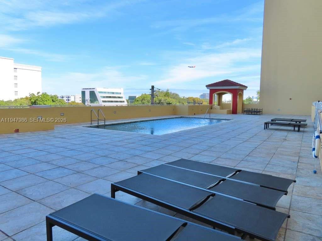 LEJEUNE PLAZA CONDO - Residential