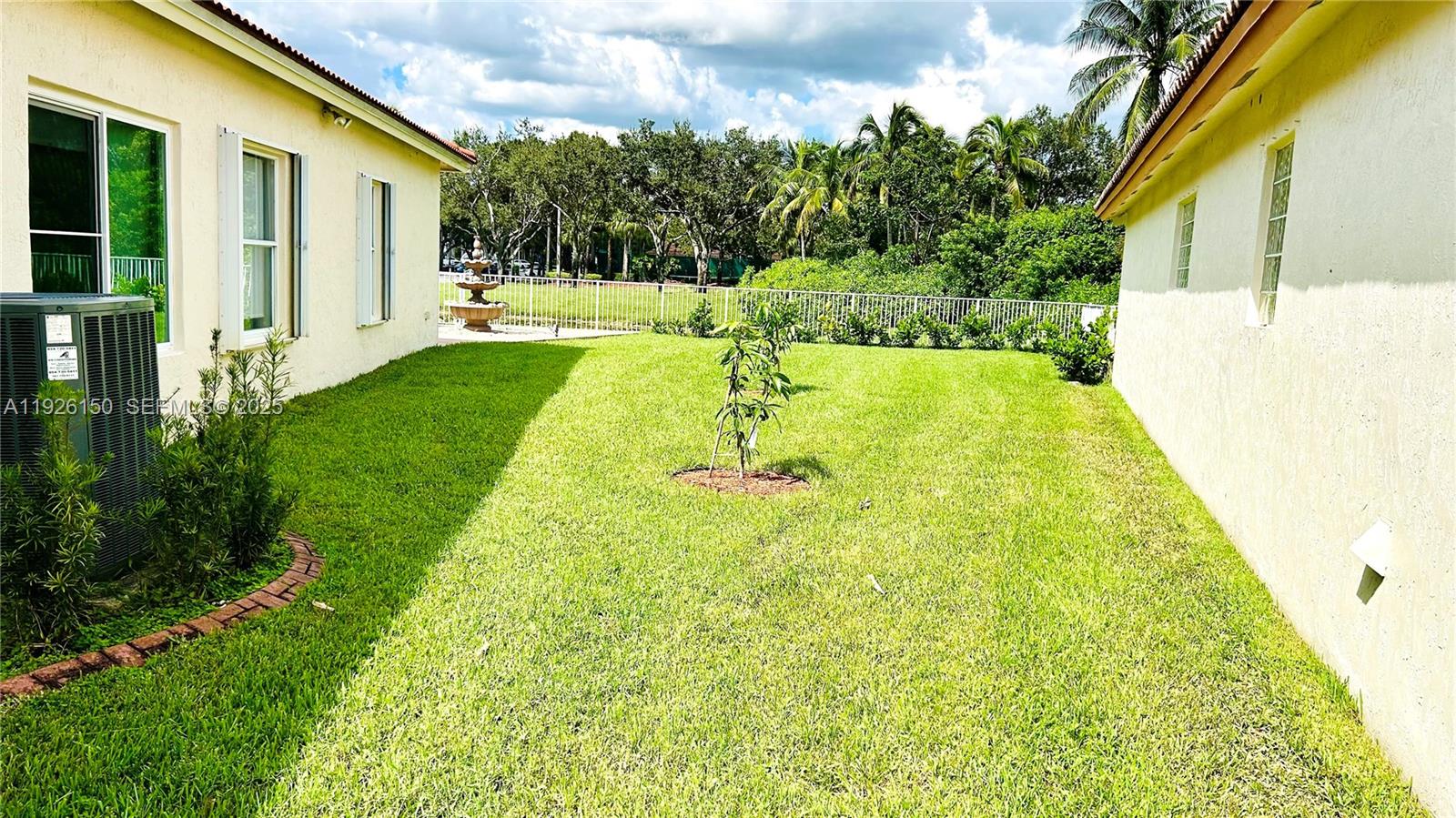 LAKES OF WESTERN PINES RE - Residential Lease