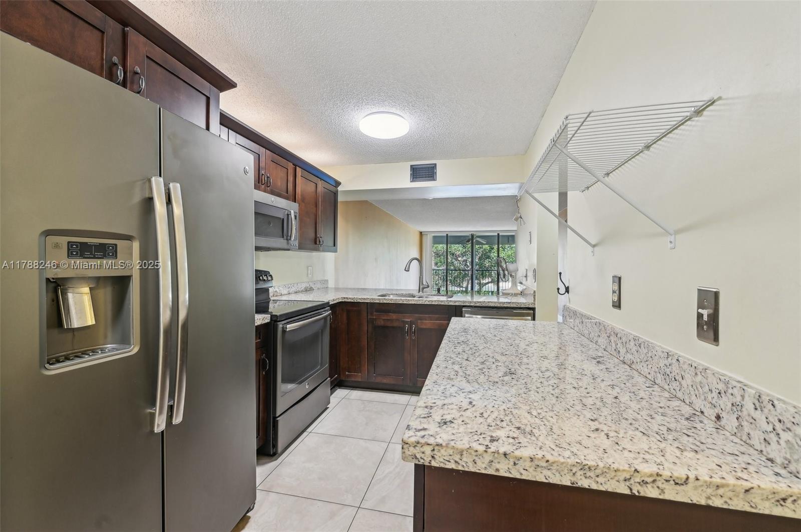 6622 Coral Lake Dr 210