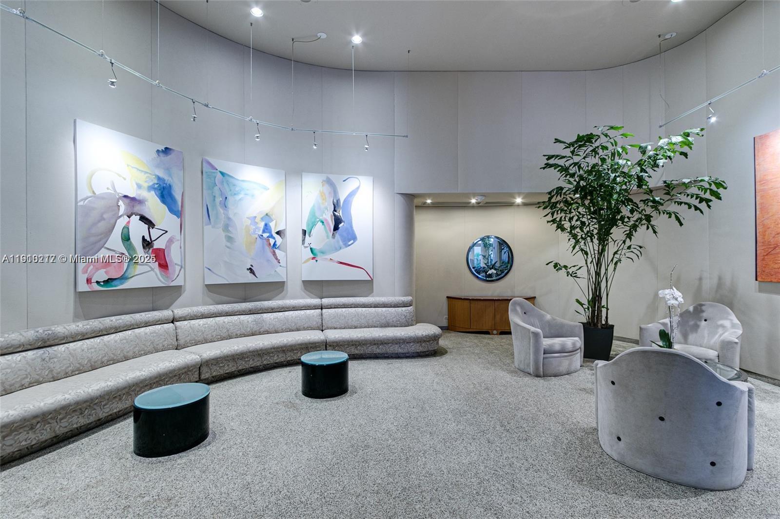 TERRACES NORTH TURNBERRY - Residential