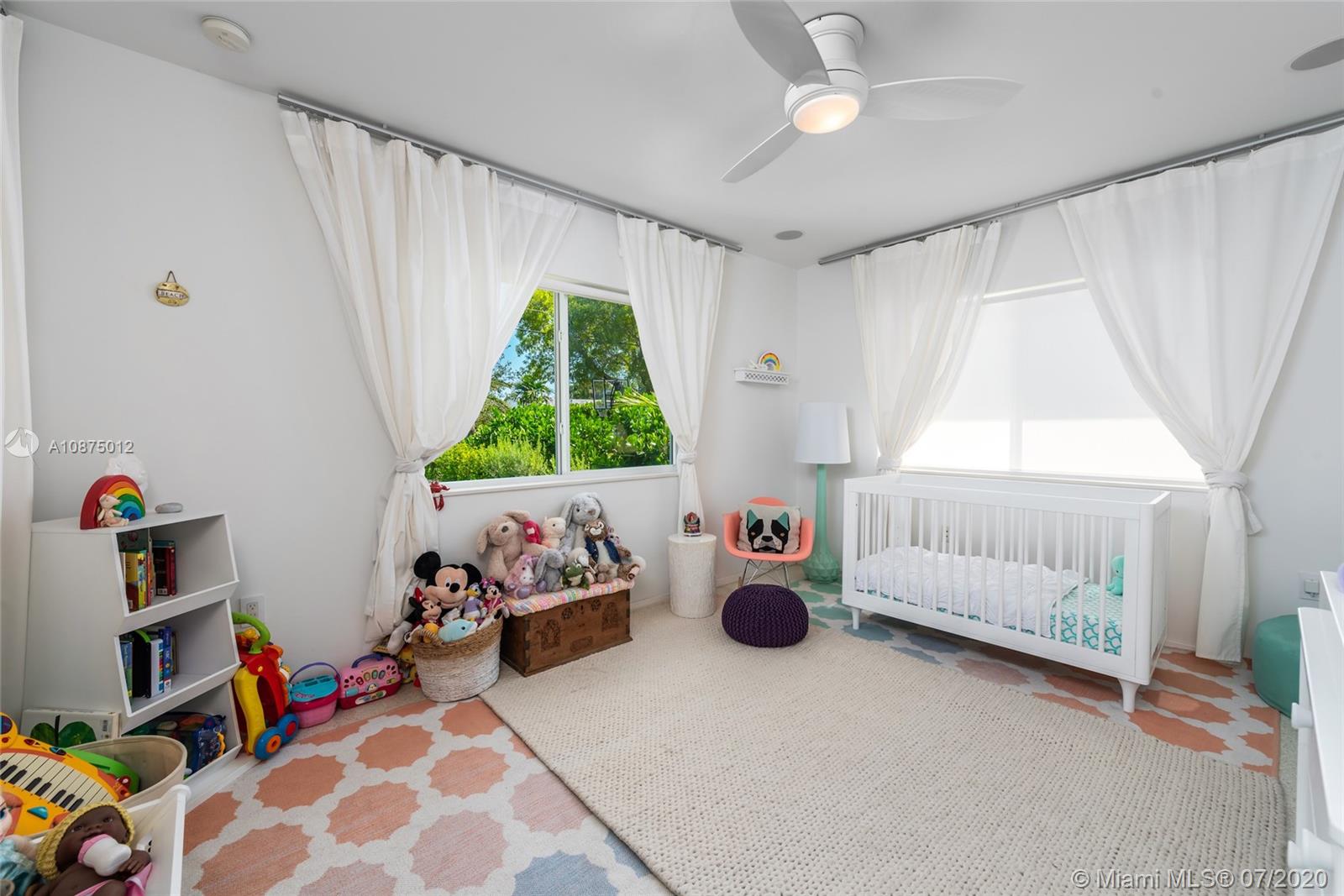 BISCAYNE POINT - Residential