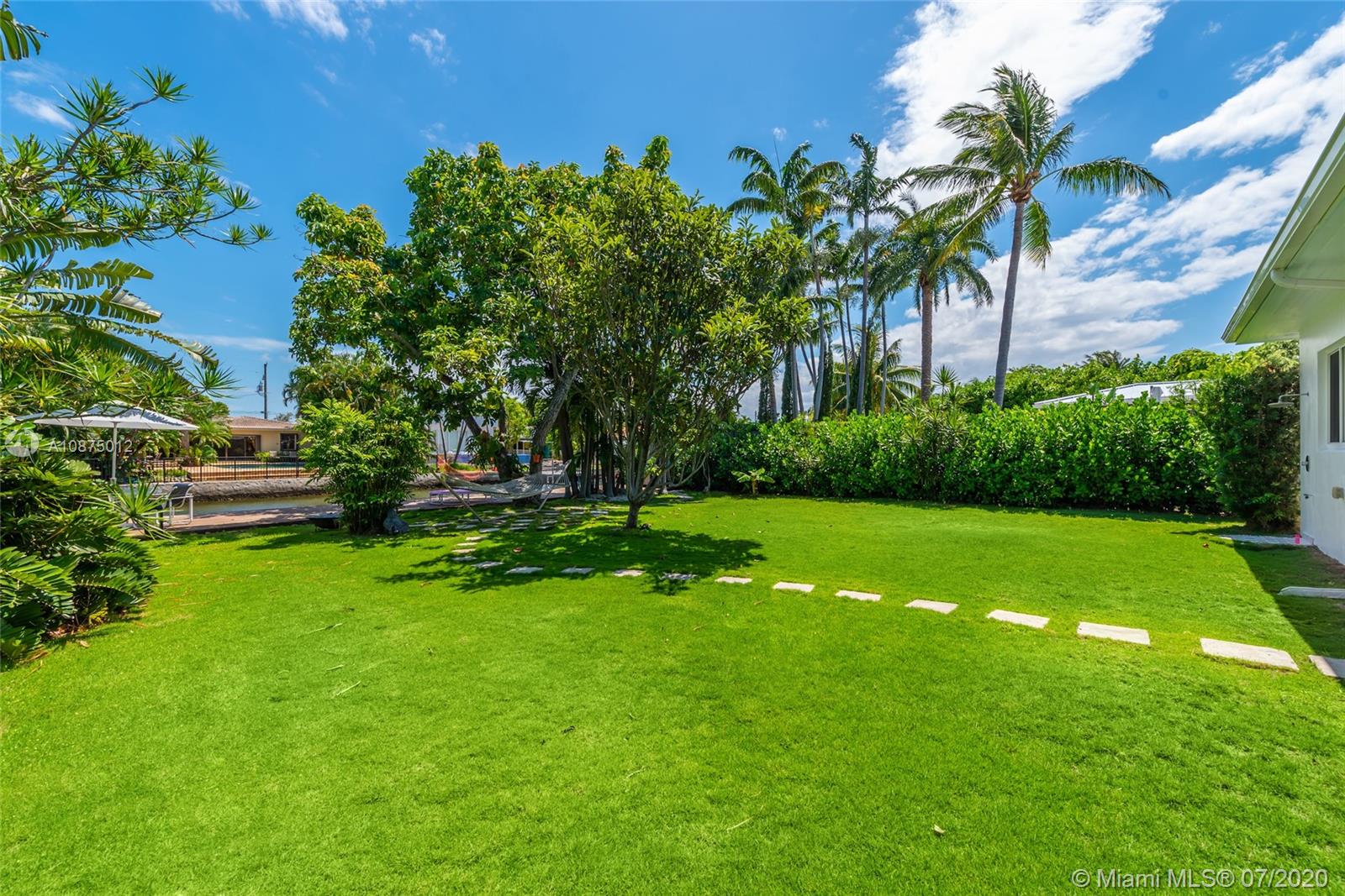 BISCAYNE POINT - Residential