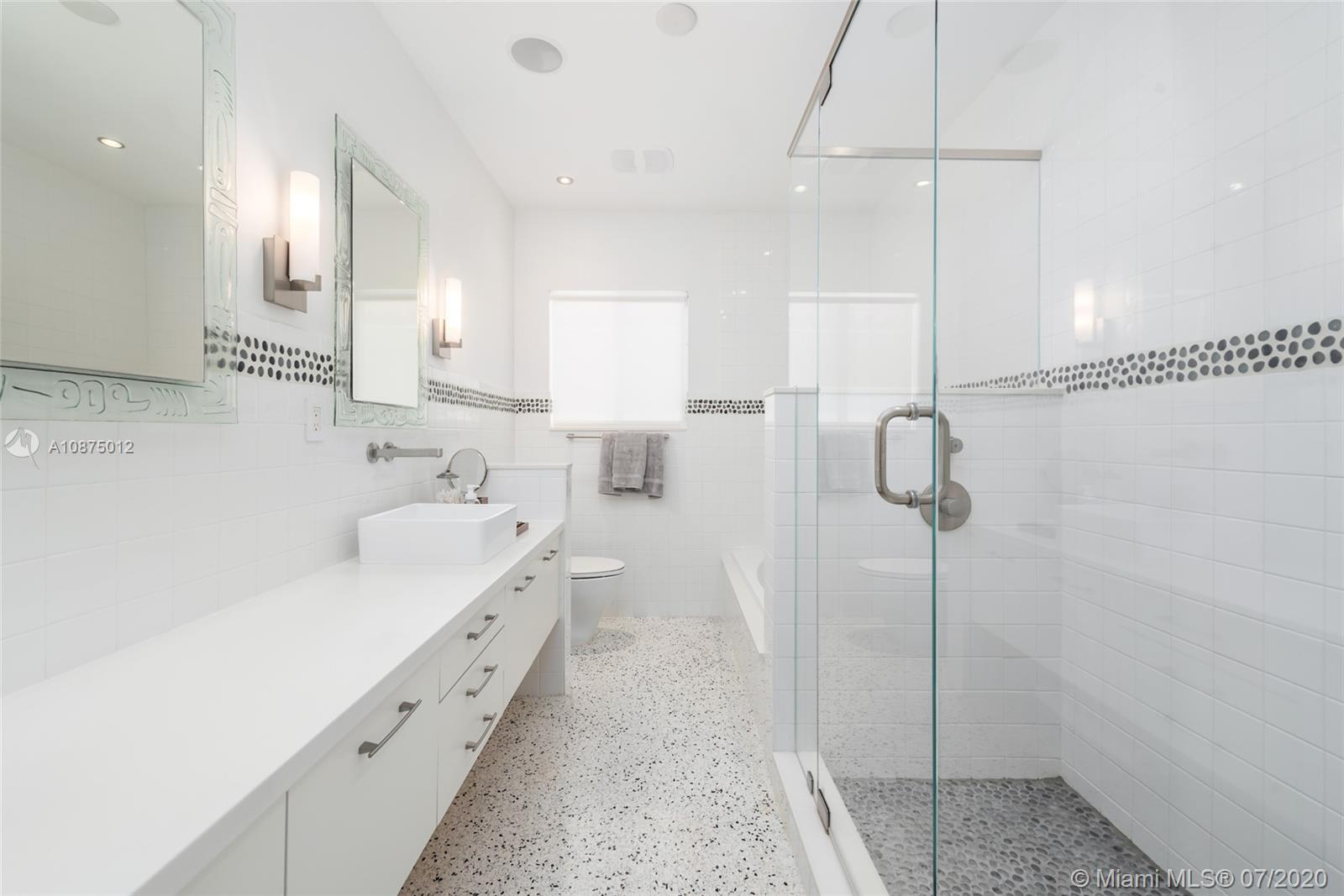 BISCAYNE POINT - Residential