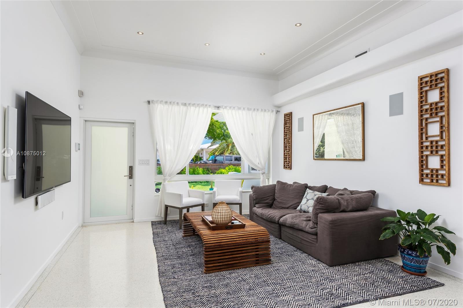 BISCAYNE POINT - Residential