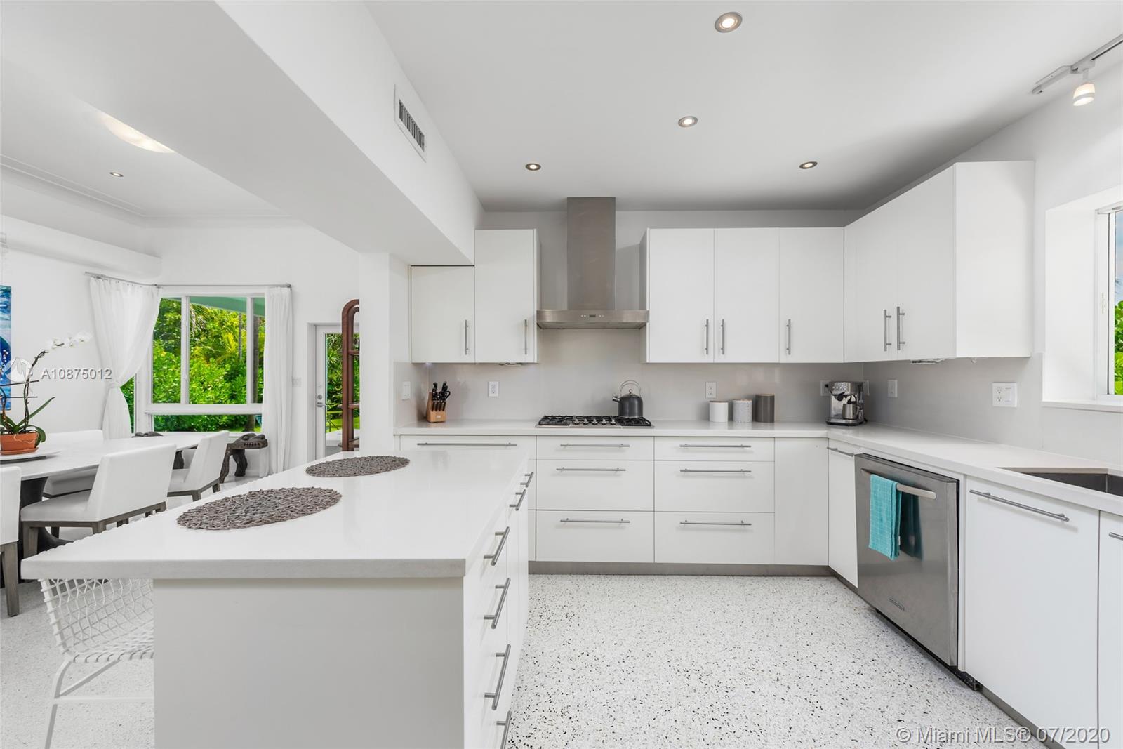 BISCAYNE POINT - Residential