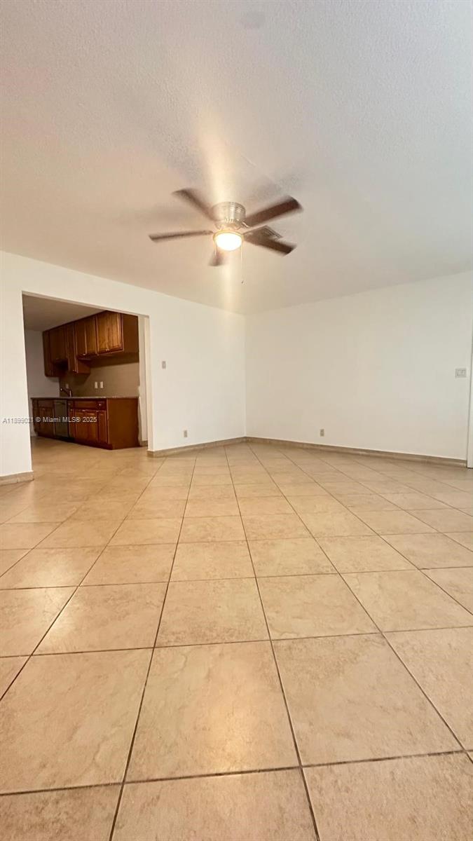 RIVER RIDGE - Residential Lease