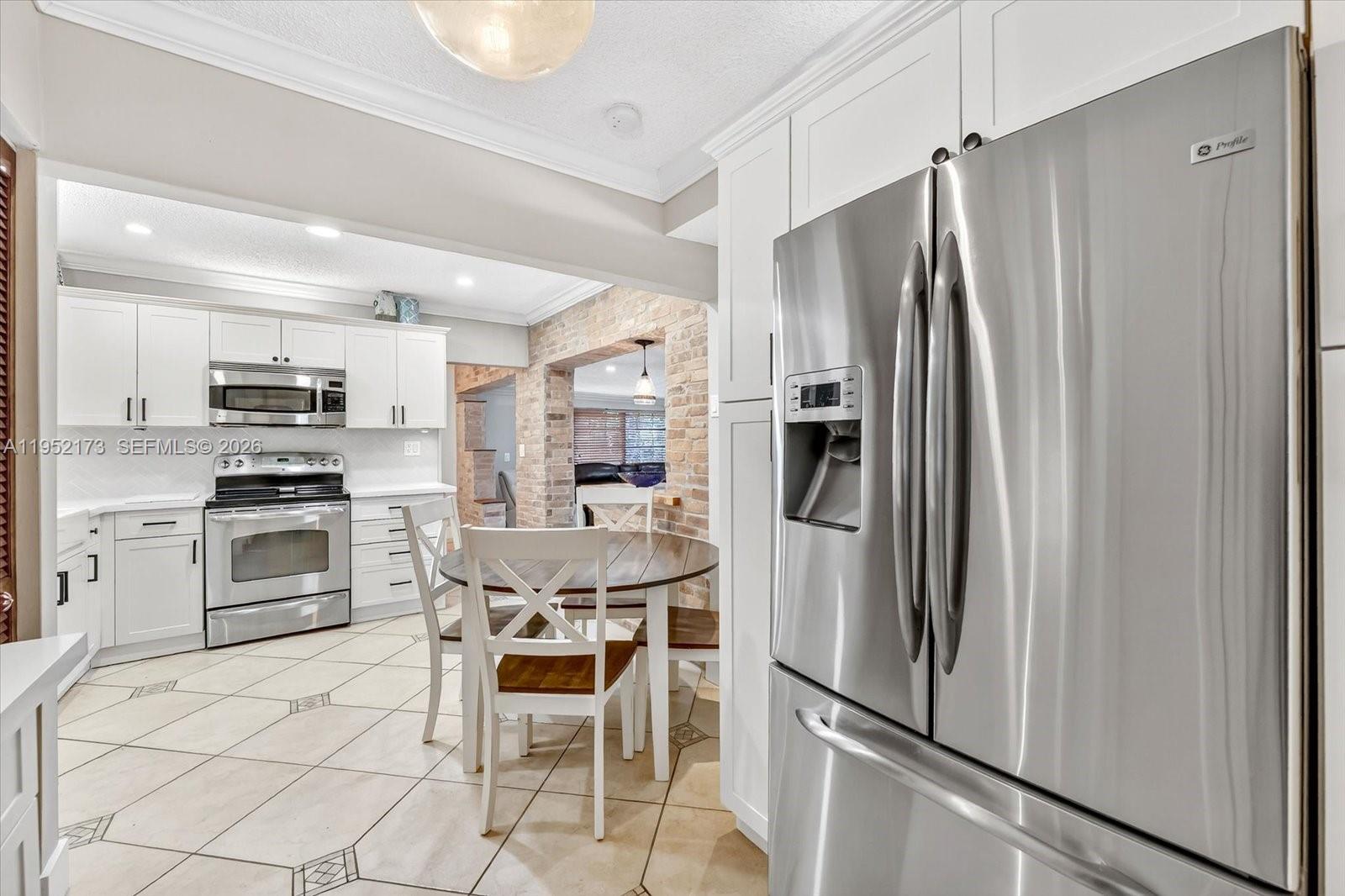 ALTAVISTA PARK SEC 1 - Residential