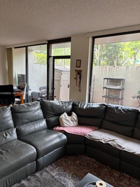 3190 Bird Ave 15