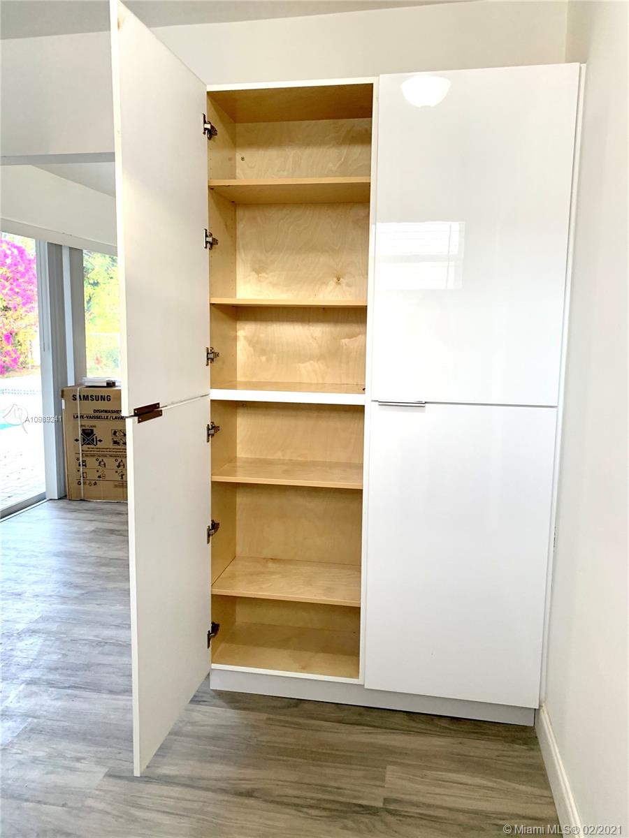 HERITAGE ESTATES SEC ONE - Residential Lease