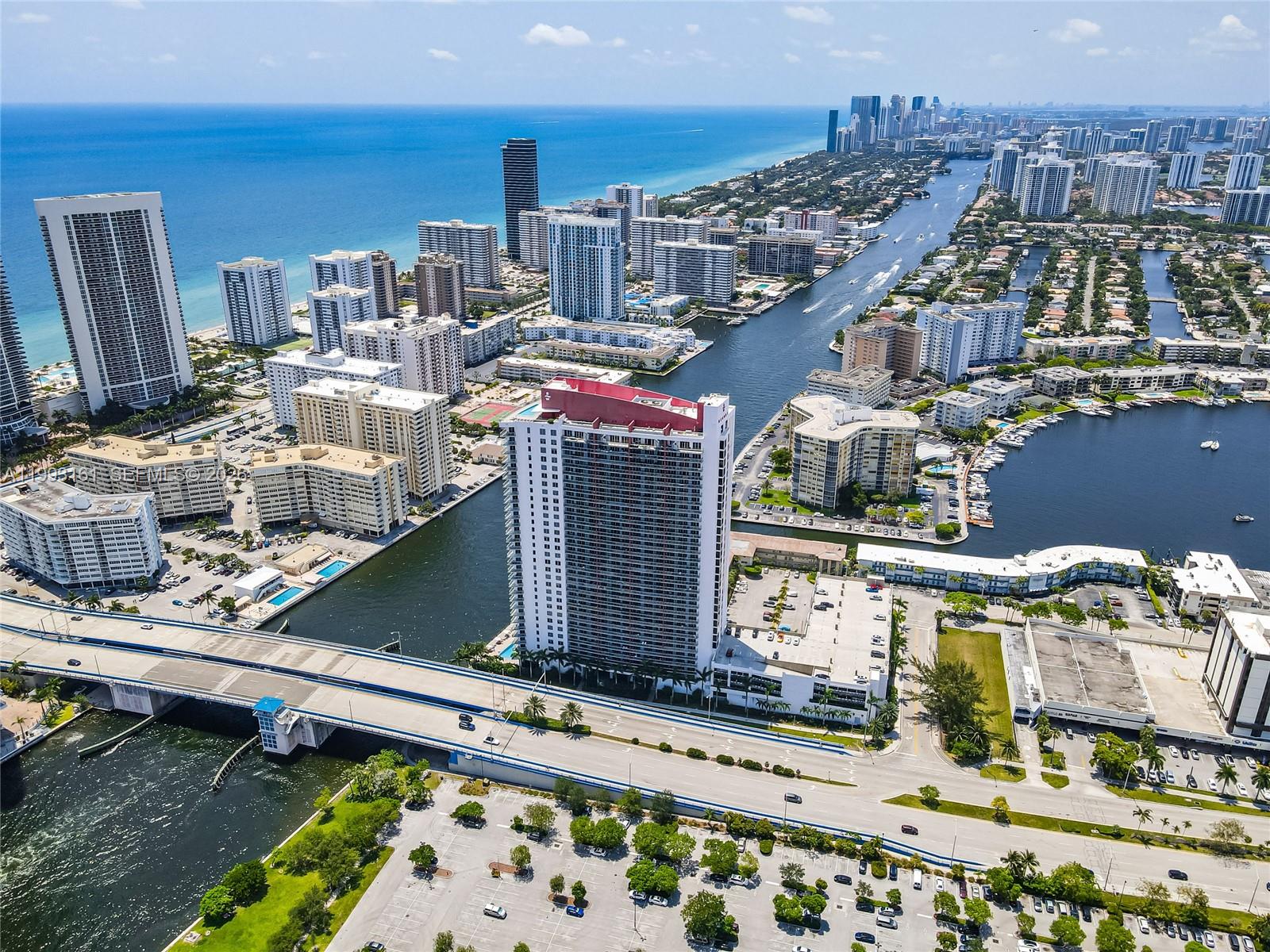 BEACHWALK CONDOMINIUM - Residential