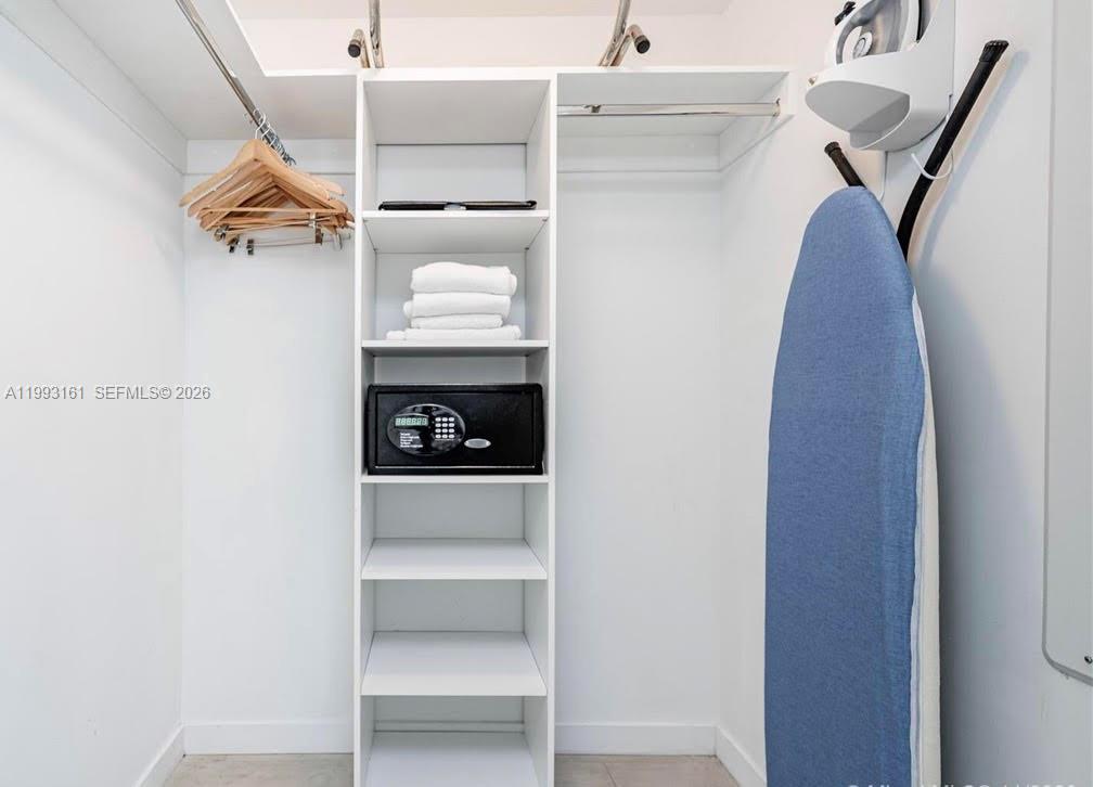 BEACHWALK CONDOMINIUM - Residential