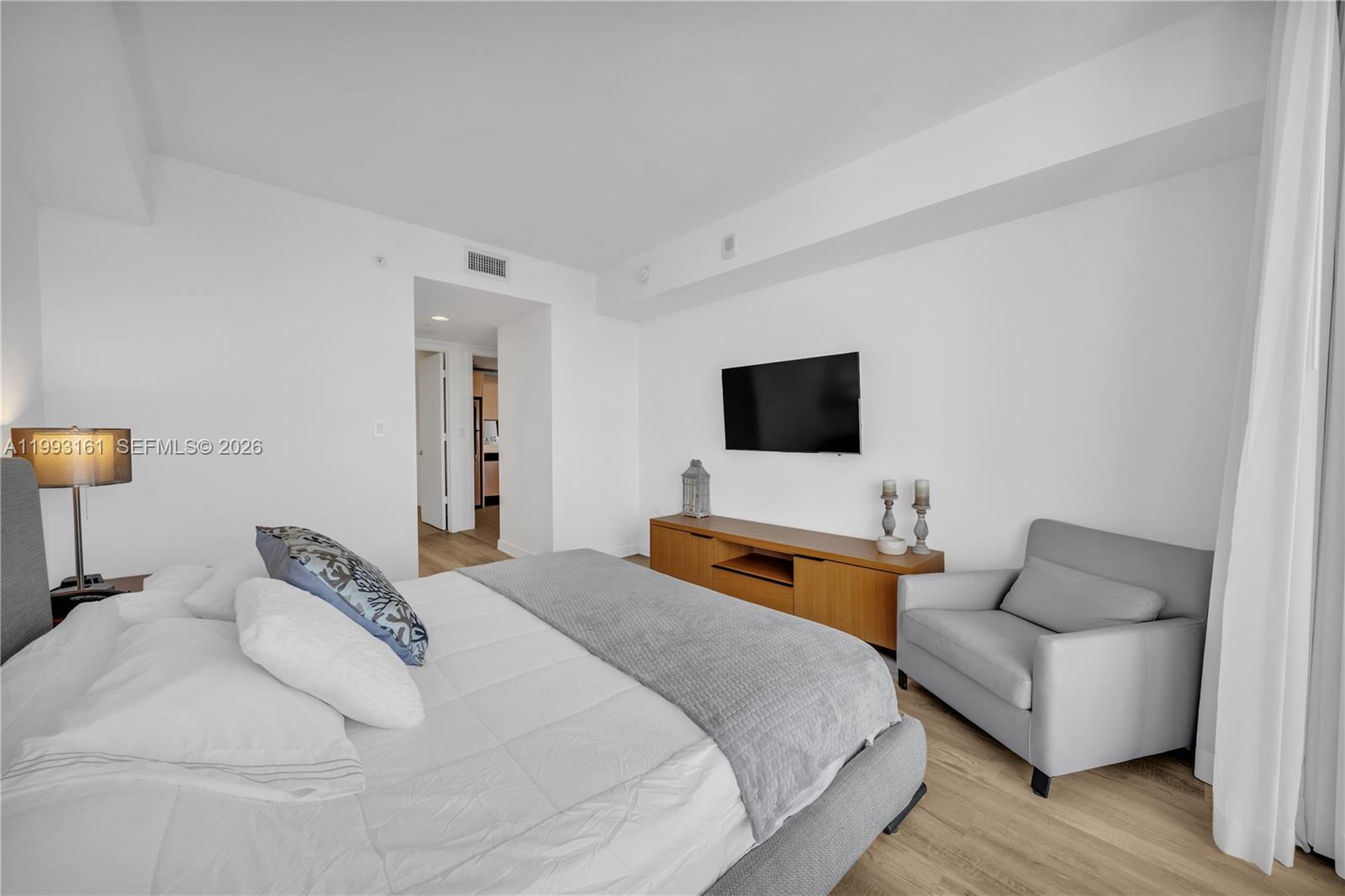 BEACHWALK CONDOMINIUM - Residential