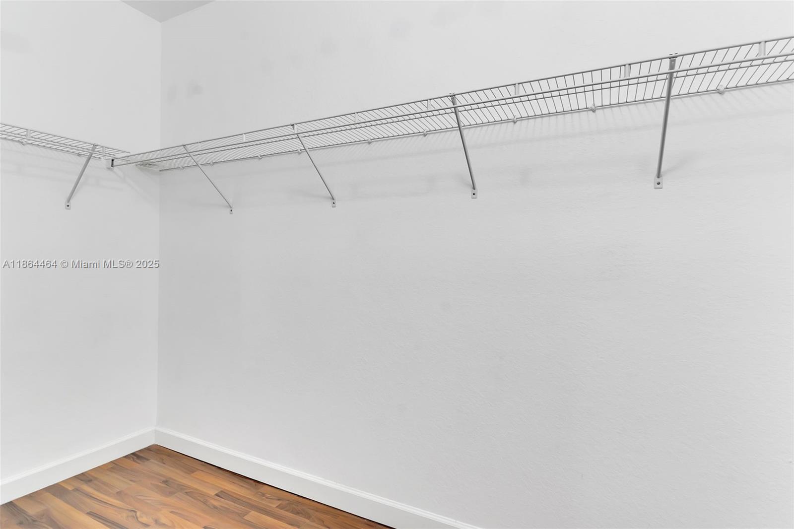 ISLANDS AT DORAL NORTHWEST - Residential