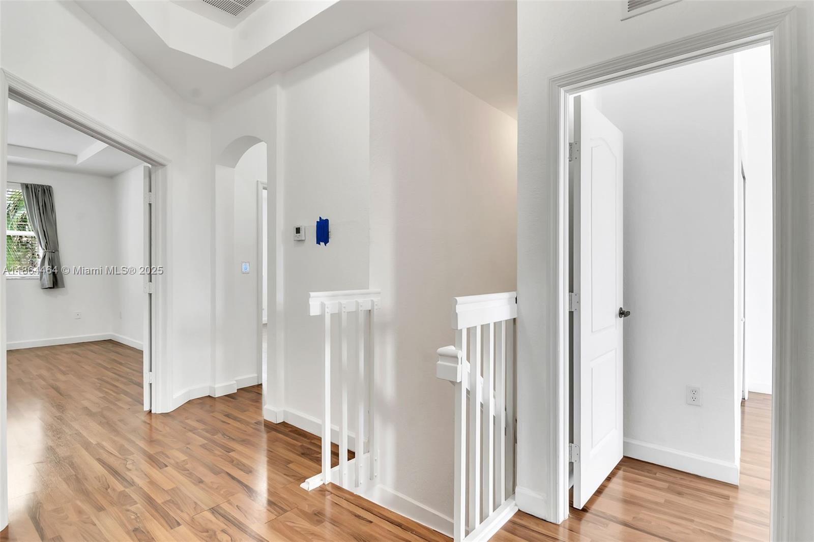 ISLANDS AT DORAL NORTHWEST - Residential