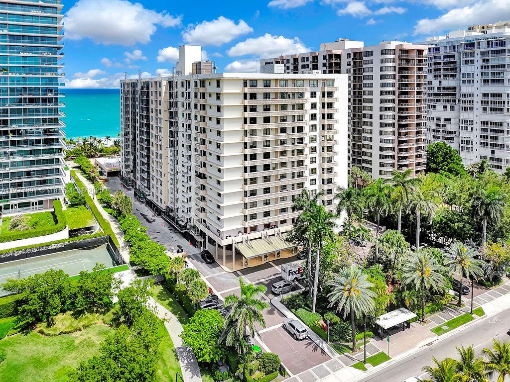 10185 COLLINS AVE 1003