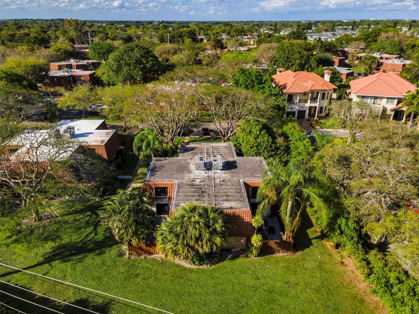 SPANISH WELLS CONDO I - Residential Lease