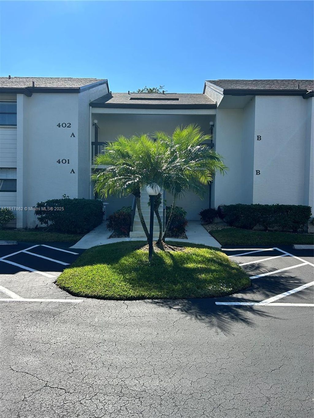 Photo of 401 Wingfoot Dr #A, Jupiter, FL 33458 (MLS # A11917862)