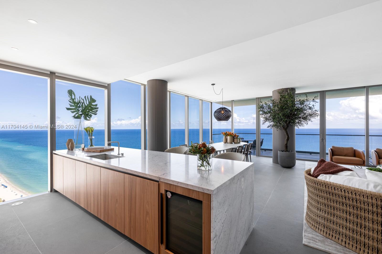 2000 S Ocean Drive 31A