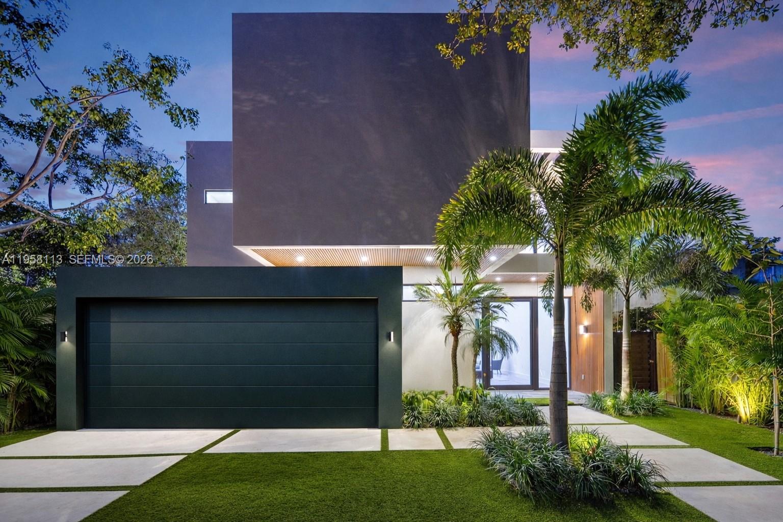 COLUMBIA PARK CORR PL - Residential